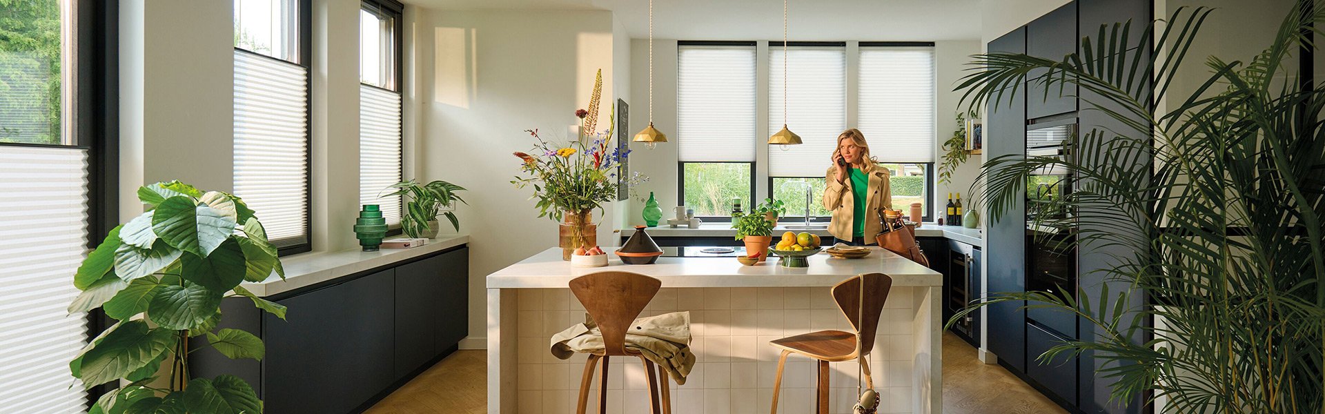 2279-Luxaflex_header.jpg 2279-Luxaflex_header.jpg